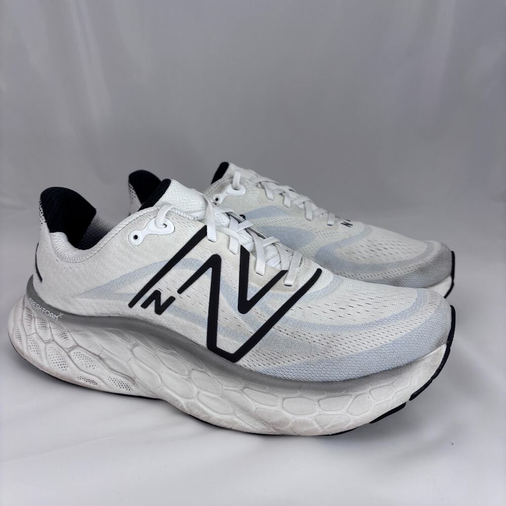 Men Size 12 New Balance Fresh Foam X More v4 White/Black Running Shoes Sneakers